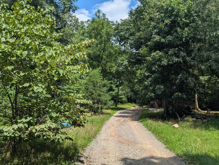 5404 Coles Rd, Elliston, VA 24087 - #3
