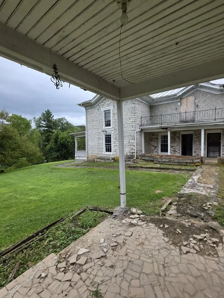 137 Blackhorse Road, Tazewell, VA 24630 - #1