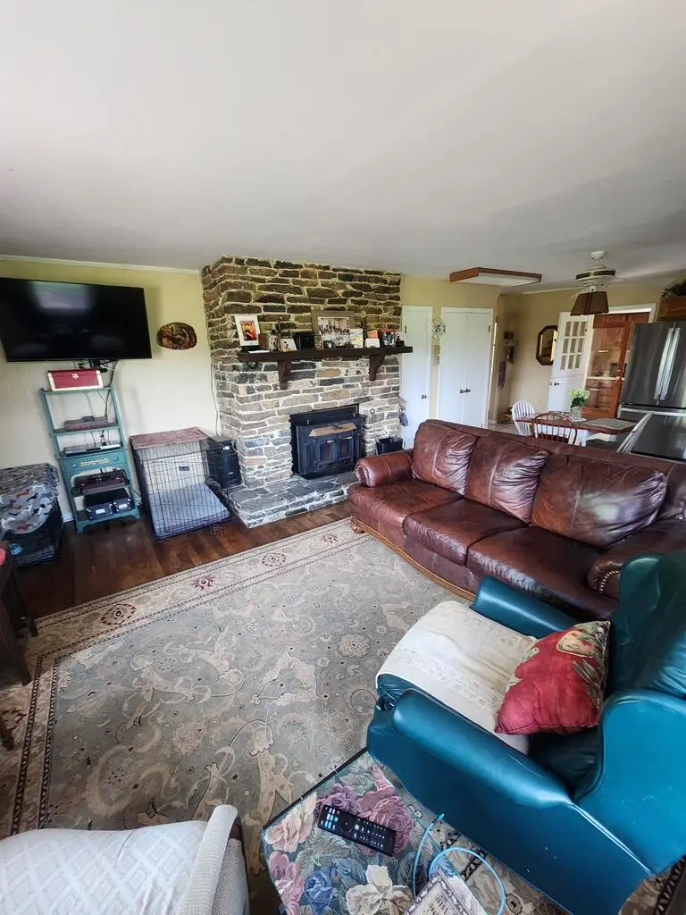 527 Penny Lane, Hillsville, VA 24343 - #2
