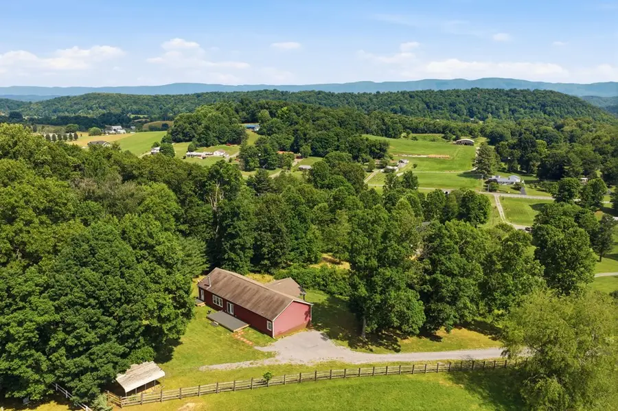 23767 Archery Range Road, Bristol, VA 24202 - #2
