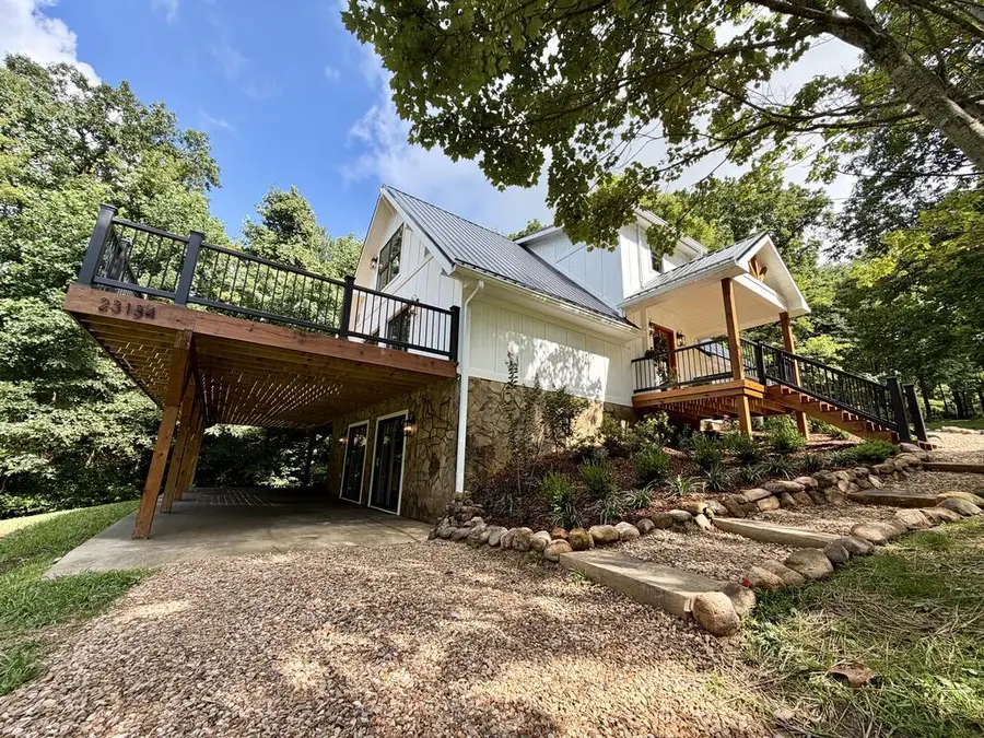 23134 Young Drive, Bristol, VA 24202 - #3