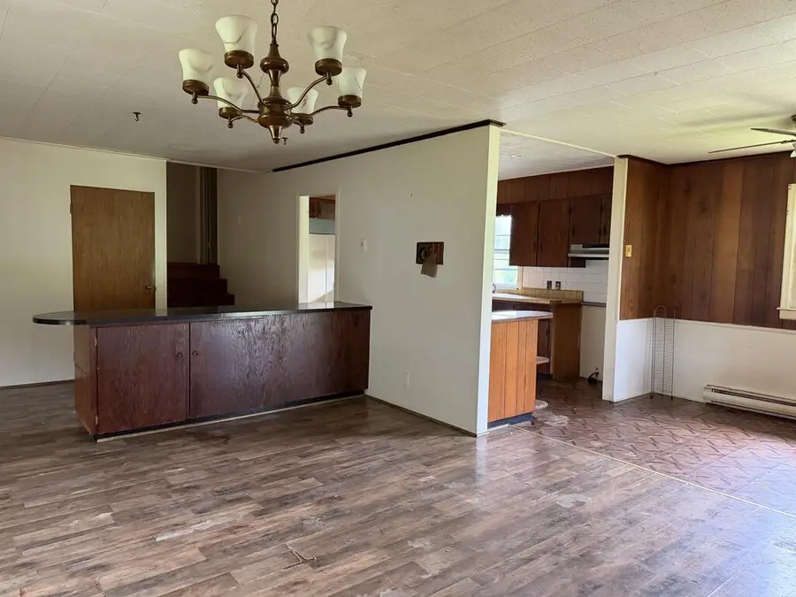 5046 B. F. Buchanan Highway, Tazewell, VA 24651 - #2
