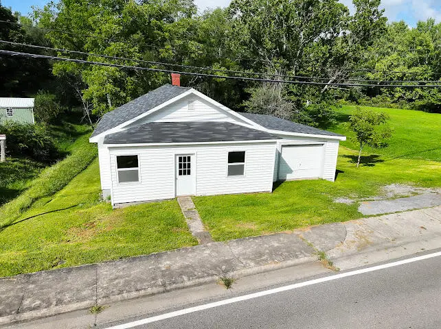 379 Freedom Avenue, Tazewell, VA 24651 - #1