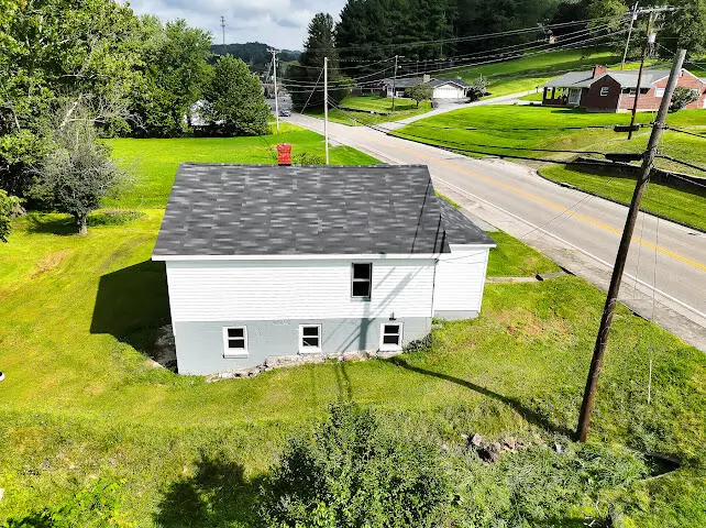 379 Freedom Avenue, Tazewell, VA 24651 - #2