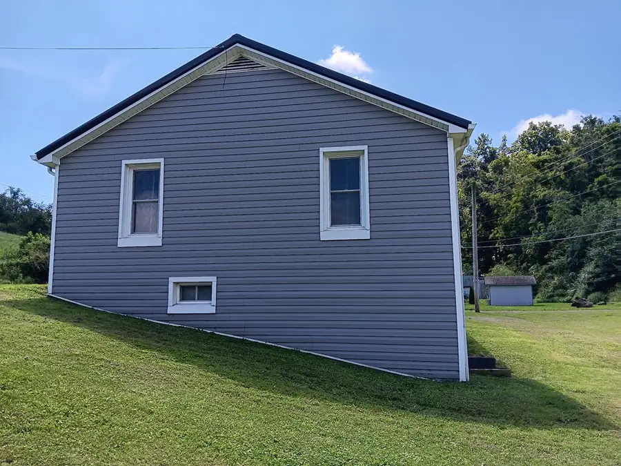 462 Adwolfe road, Marion, VA 24354 - #3