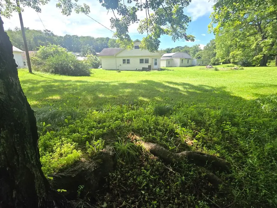 33 5th St., Bland, VA 24315 - #3