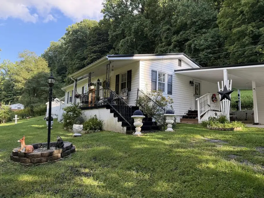 2774 Wardell, Pounding Mill, VA 24637 - #2