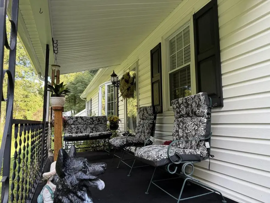 2774 Wardell, Pounding Mill, VA 24637 - #3