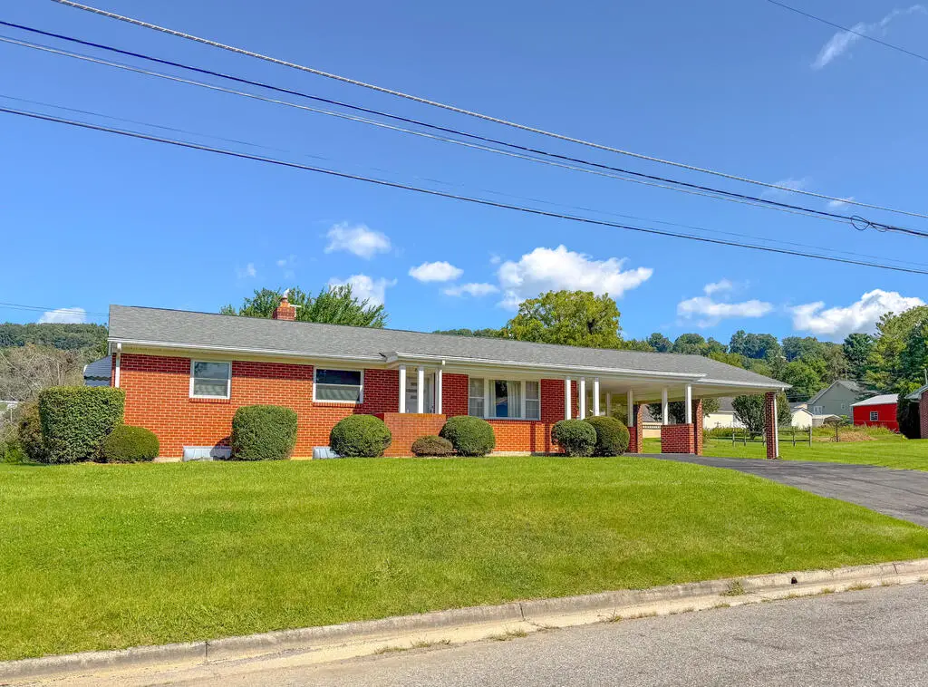 1290 North Street, Wytheville, VA 24382 - #1