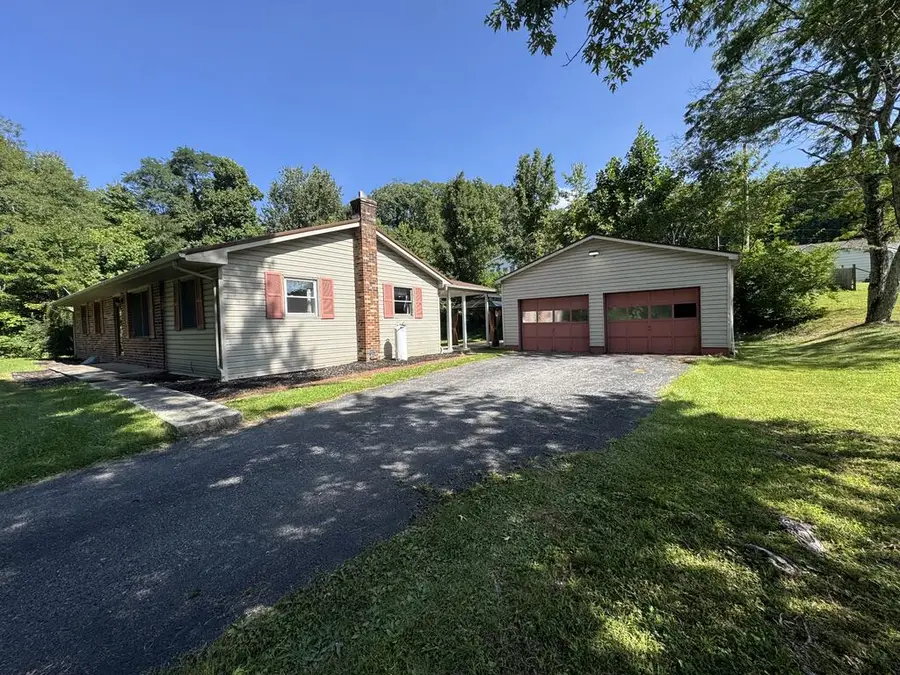 254 Lagrange Street, North Tazewell, VA 24630 - #3