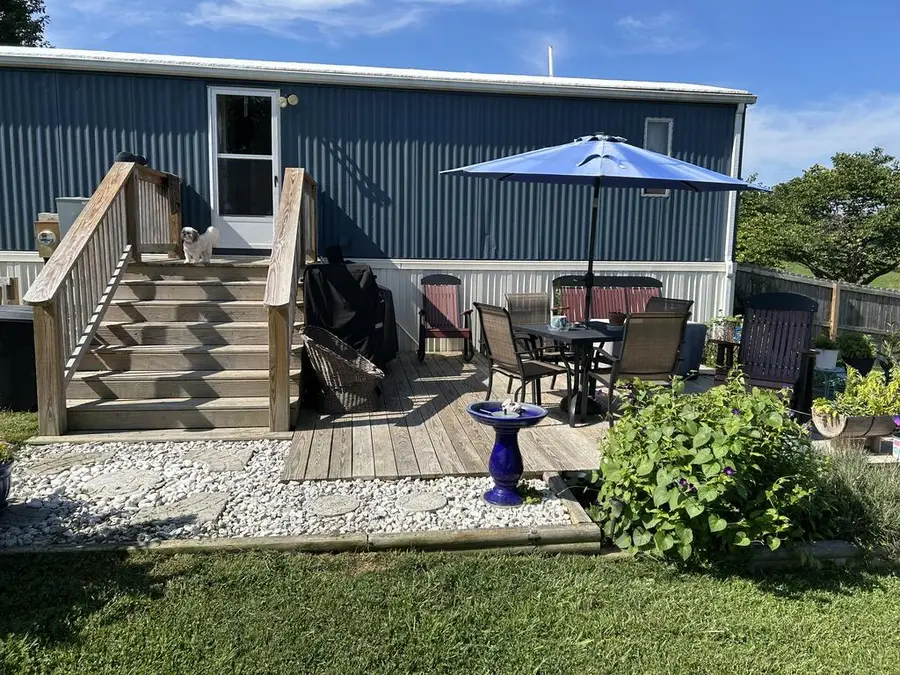180 Pleasant View Rd, Austinville, VA 24312 - #2