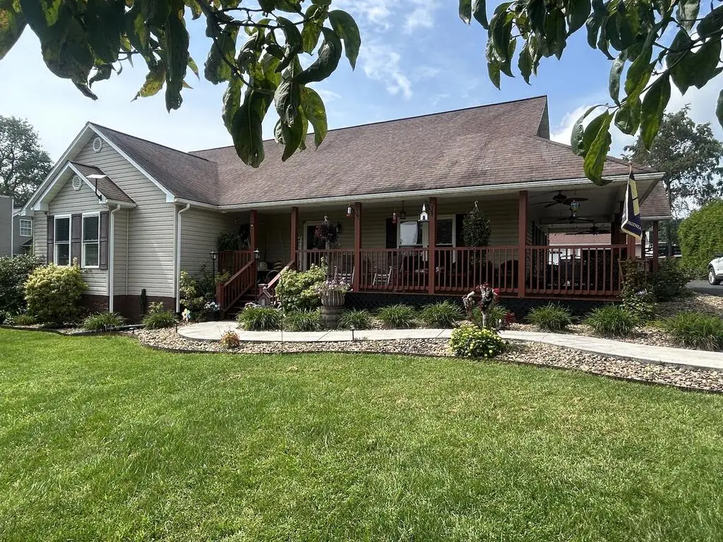 135 Pleasant Pine Dr, Max Meadows, VA 24360 - #1