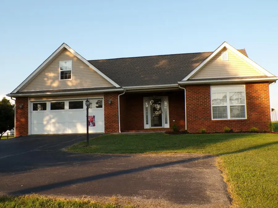 18560 WESTINGHOUSE RD, Abingdon, VA 24210-7936 - #3