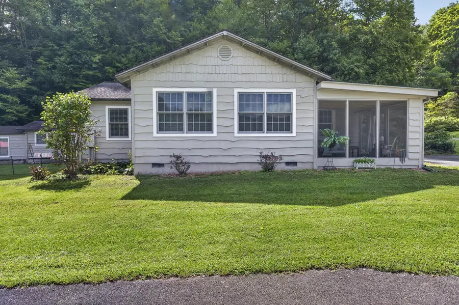 20483 Azen Road, Damascus, VA 24236 - #3