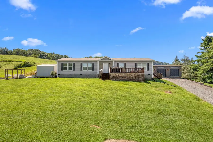 3448 Greenberry Road, Hillsville, VA 24343 - #2