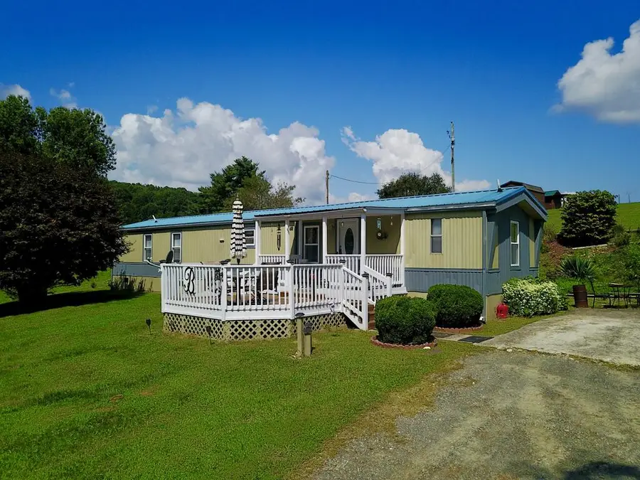 75 Rippey Hollow Road, Galax, VA 24333 - #2