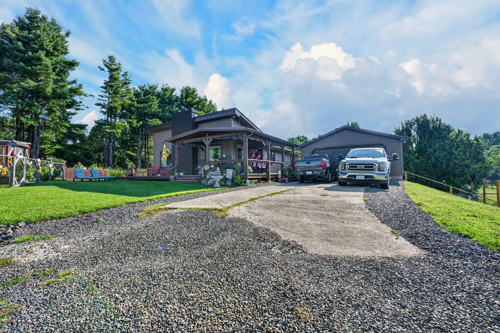 135 Overlook Trail, Fancy Gap, VA 24328 - #1