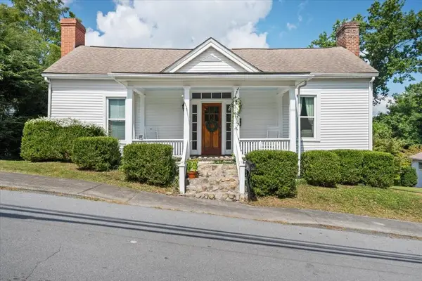 503 Pine Street, Tazewell, VA 24651