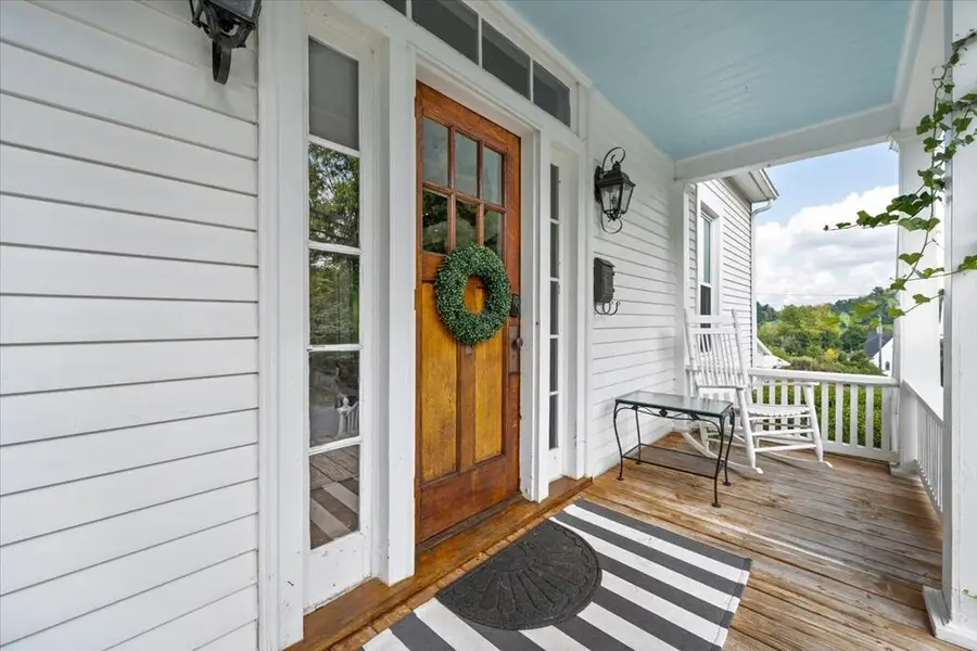 503 Pine Street, Tazewell, VA 24651 - #2