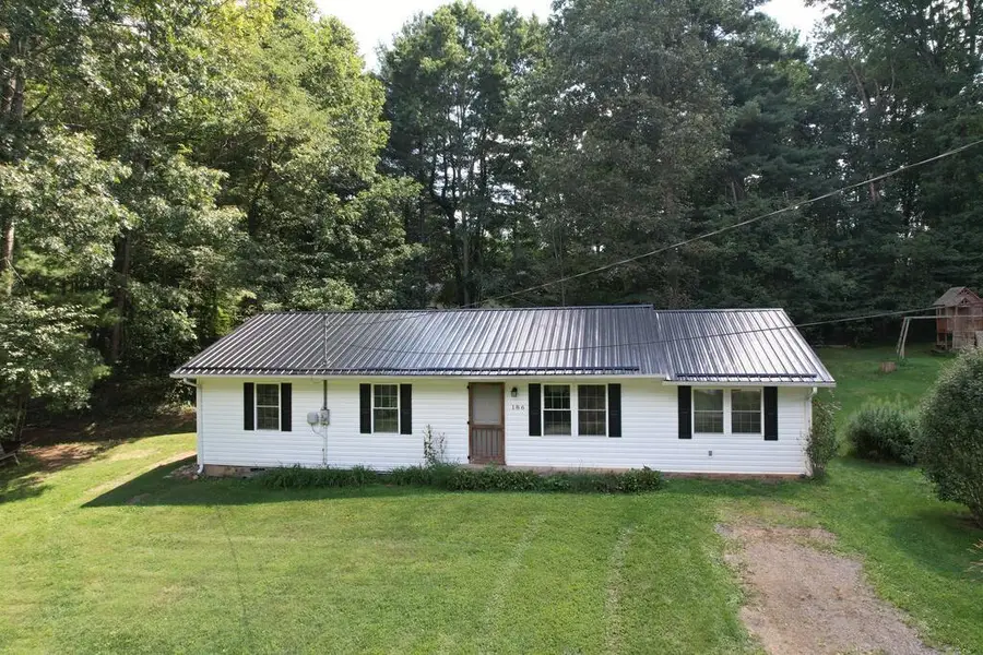 186 Cottonwood, Hillsville, VA 24343 - #2