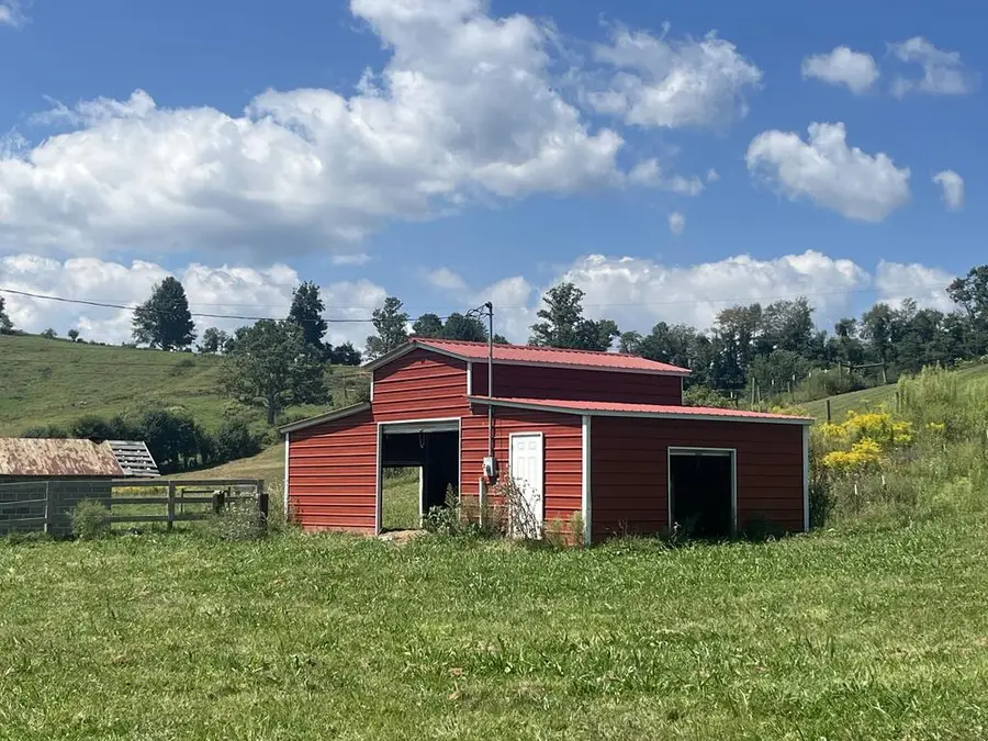 108 Meredith Lane, Tazewell, VA 24651 - #2