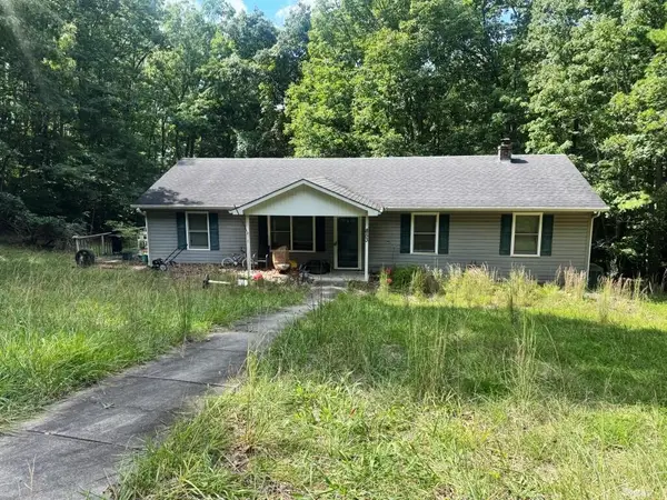 853 Stroupe Mountain Rd, Wytheville, VA 24382