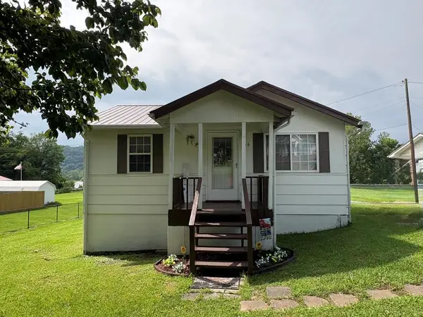 566 Acme Rd, Doran, VA 24612