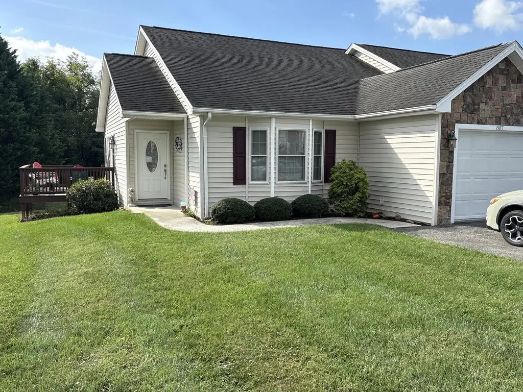 807 Liberty, Wytheville, VA 24382 - #1
