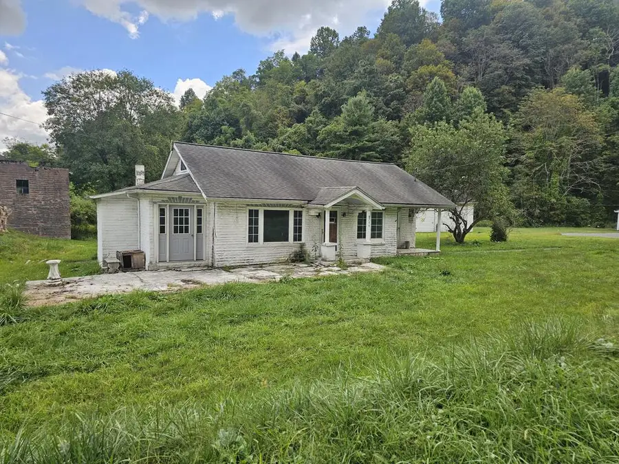 8766 Dry Fork Road, North Tazewell, VA 24630 - #2