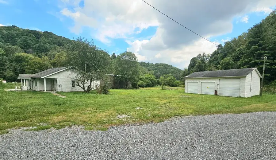 8766 Dry Fork Road, North Tazewell, VA 24630 - #3
