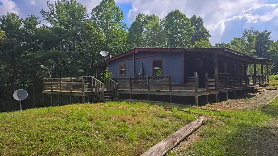 583 RIVERWOOD, Fries, VA 24330 - #3