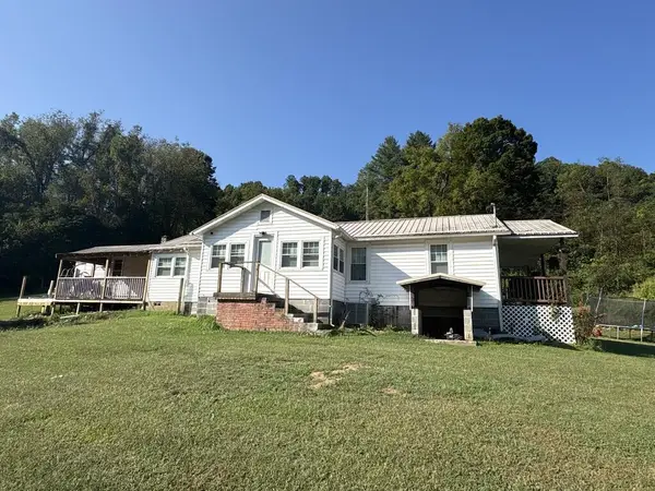 145 J Wilson Road, Swords Creek, VA 24269