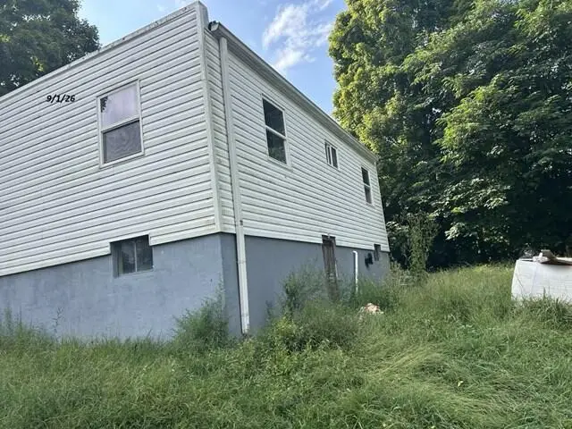 519 Catron St., Marion, VA 24354 - #3