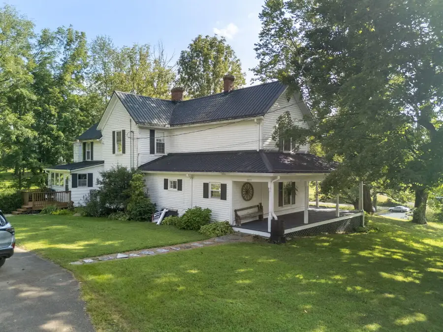 20212 Randolph Dr, Abingdon, VA 24211 - #2