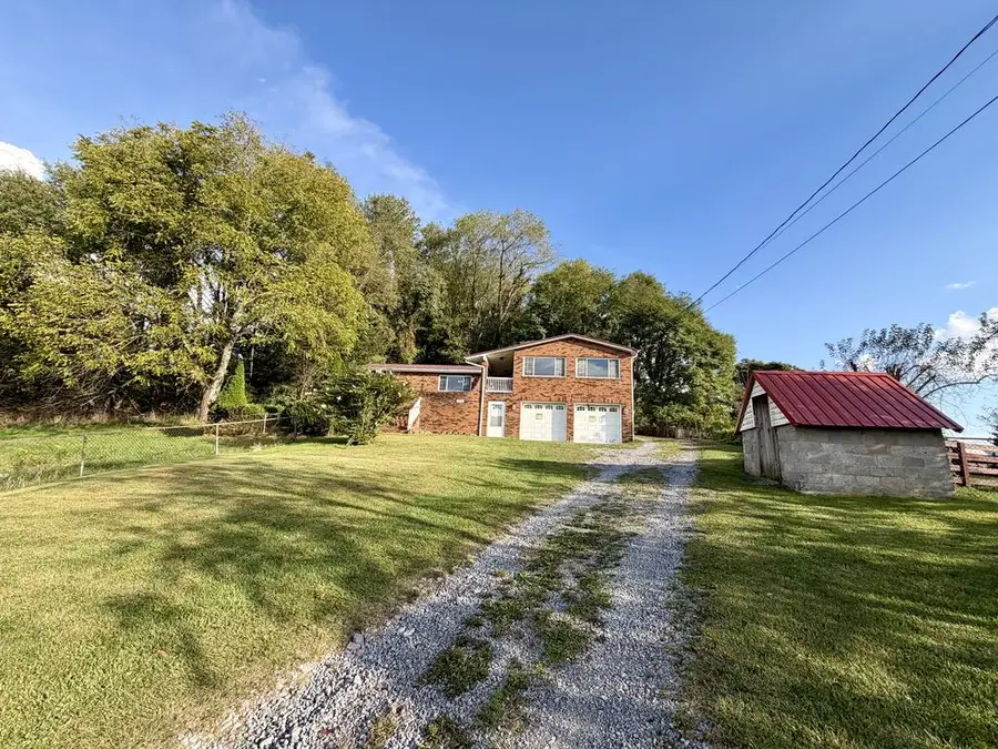 8974 Thompson Valley Road, Tazewell, VA 24651 - #3