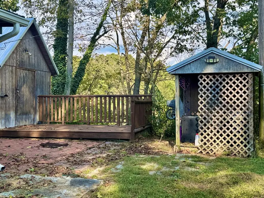 205 Phillipi Hollow Rd, Atkins, VA 24311 - #2