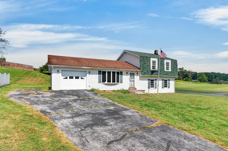 7729 Lee Hwy, Rural Retreat, VA 24368 - #3