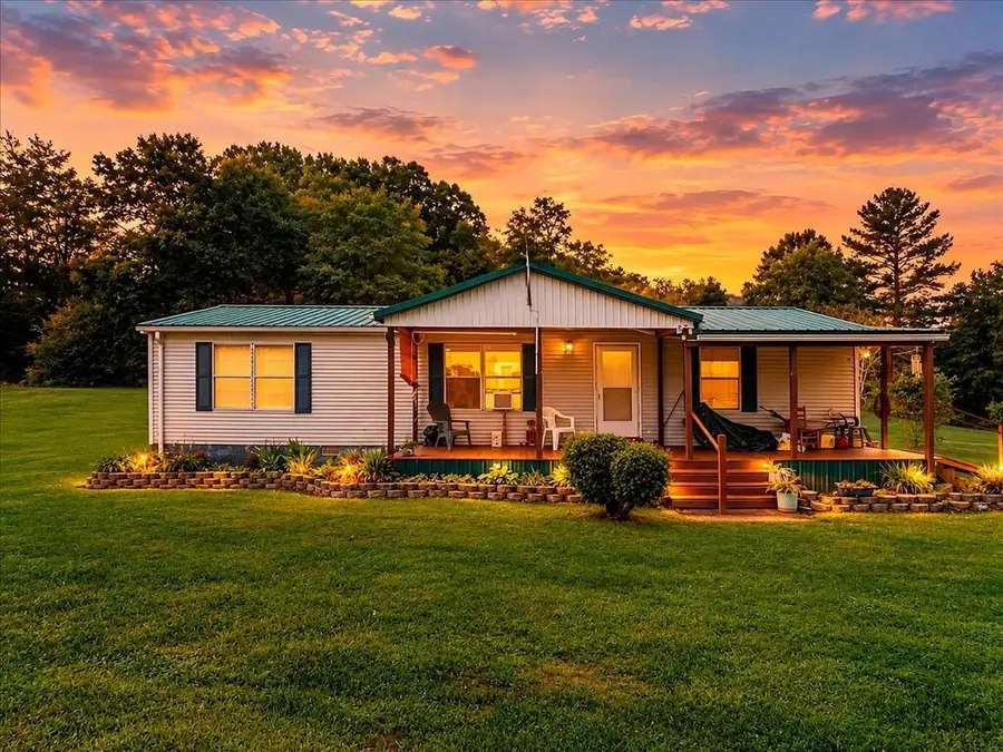 181 Earles Road, Rural Retreat, VA 24368 - #2