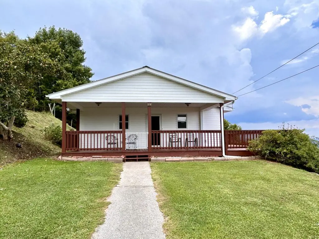 1081 Fire Tower Road, Honaker, VA 24260 - #1