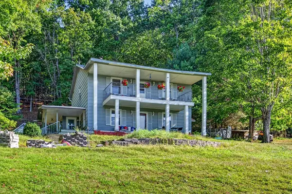 403 Wright Mountain Dr., Bland, VA 24315