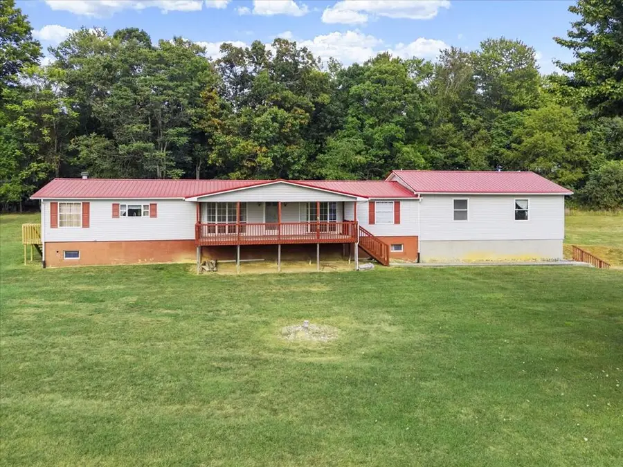 5308 Thornspring Road, Pulaski, VA 24301 - #2
