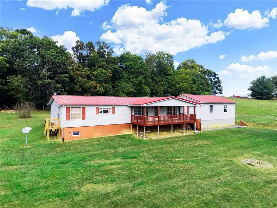 5308 Thornspring Road, Pulaski, VA 24301 - #3