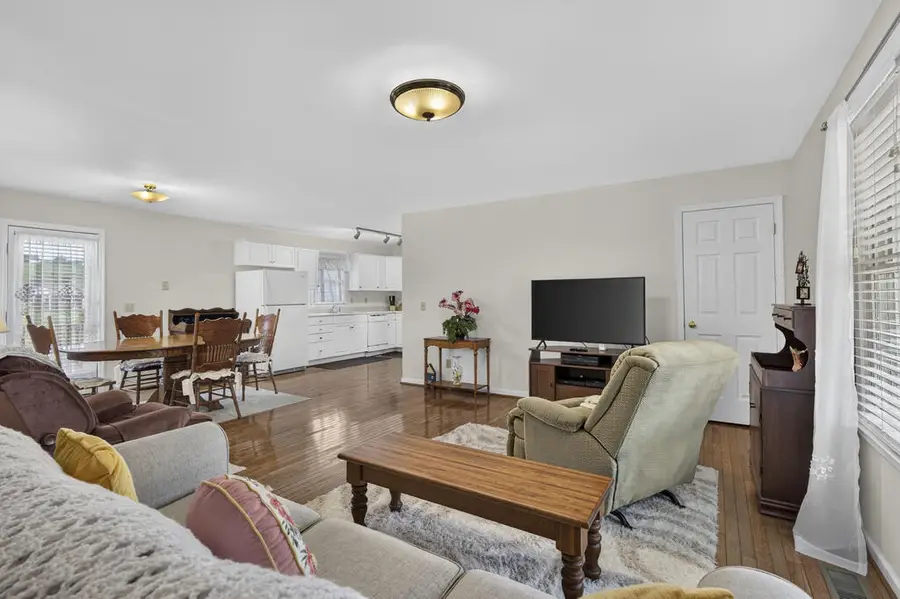 16000 Elementary Dr, Abingdon, VA 24210 - #2