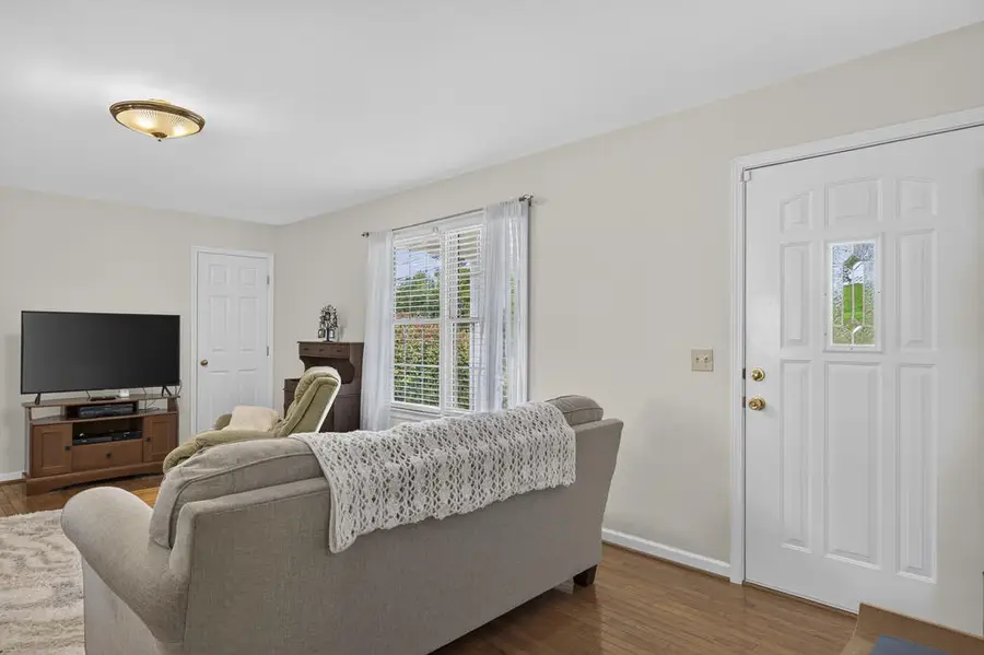 16000 Elementary Dr, Abingdon, VA 24210 - #3