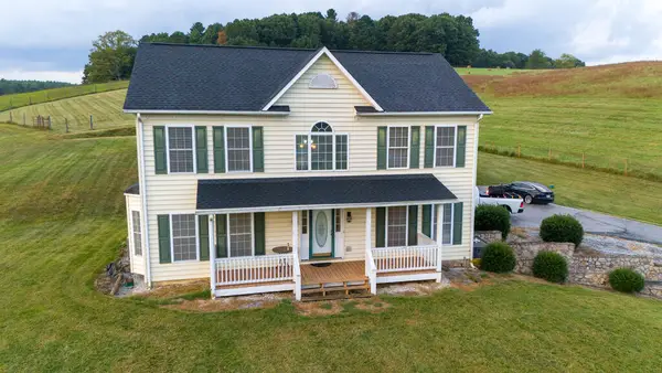 4425 Scenic Hwy, Bland, VA 24315