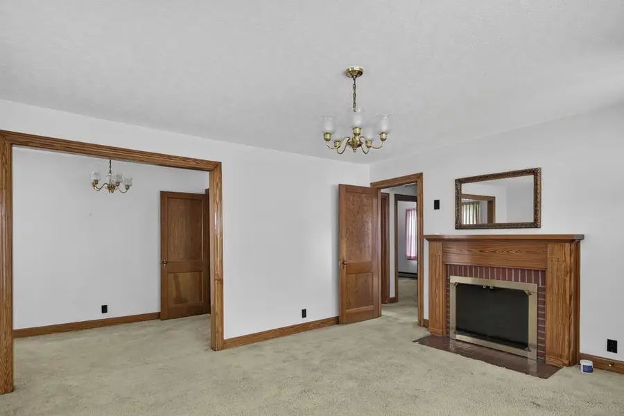 832 Portsmouth Ave, Bristol, VA 24201 - #2