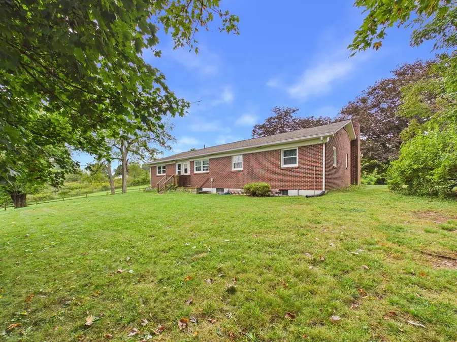 490 OAK GROVE RD, Austinville, VA 24312-3452 - #2