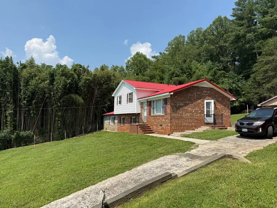 549 Ararat Hwy, Ararat, VA 24053 - #2