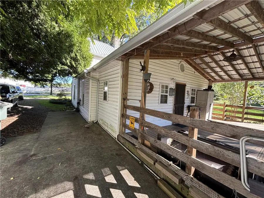 297 Stone Mill Rd SW, Abingdon, VA 24210 - #3