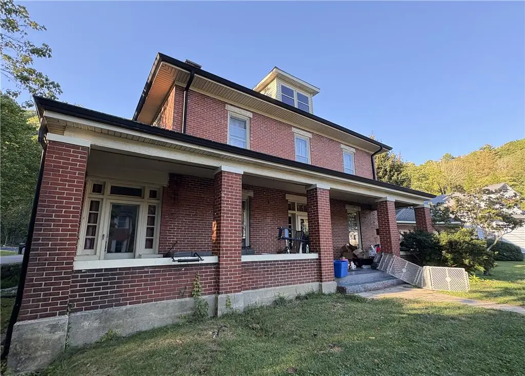 920 Ridge Ave NW, Norton, VA 24273 - #1